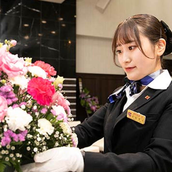 スタッフが丁寧にご対応いたします